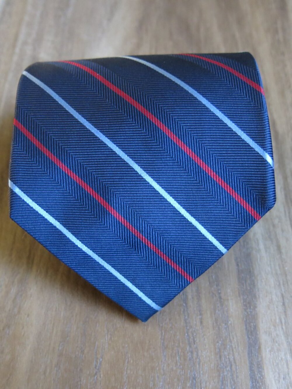 Tommy Hilfiger Multi Color Stripe 100% Silk Men's Neck Tie